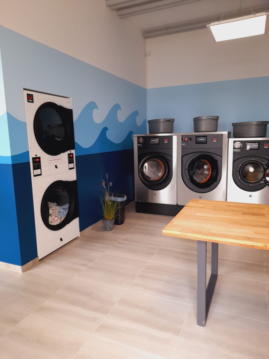 Waschmaschine und Trockner